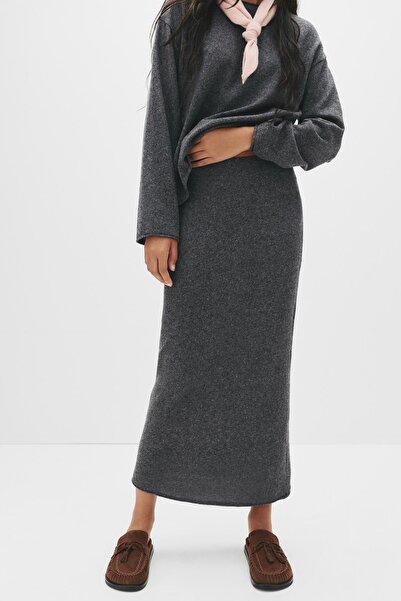 Pull & Bear Yumuşak dokunuşlu düz midi etek