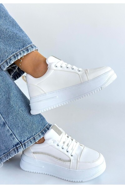 FTT SHOPPING MARKET Natte White Leather Lace-Up Sneakers