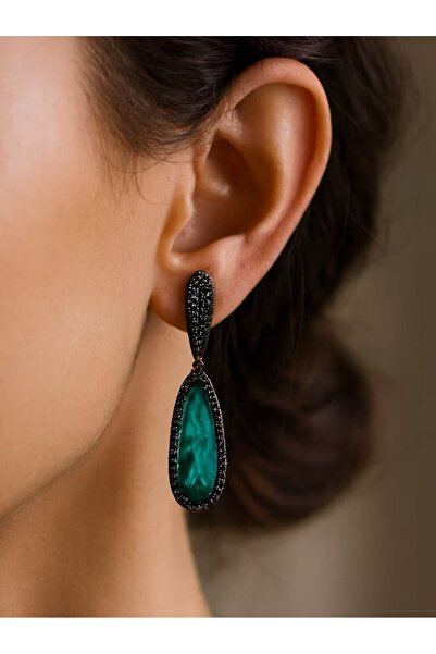 MD Moda Accessories Yeşil Taş ve Siyah Zirkon Detaylı Zarif Sallantılı Küpe