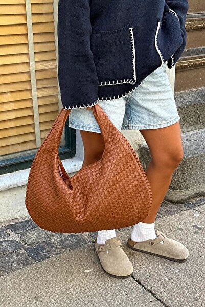 BAHELS Women's Retro XL Camel Shoulder Bag