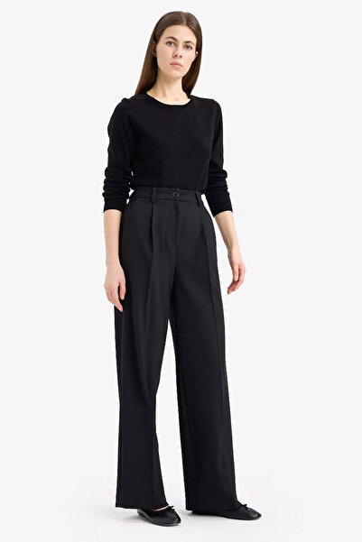 DeFacto Regular Fit Bisiklet Yaka Triko Siyah Kadın Kazak F7091AZ/BK27