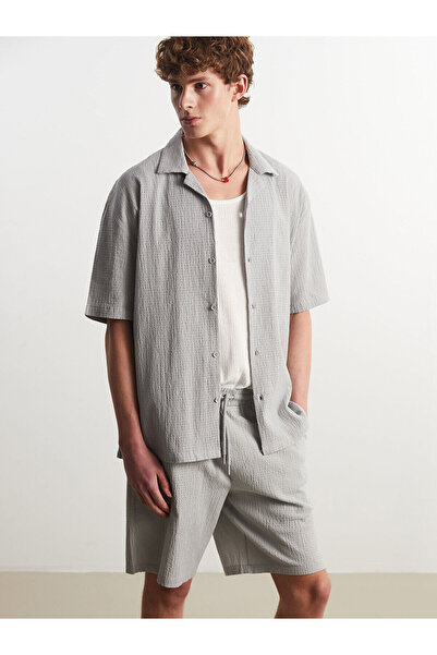 LC Waikiki Cămașă texturată pentru bărbați, cu mâneci scurte, sezon nou - S5O...