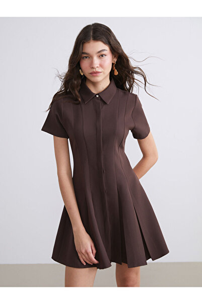 LC Waikiki Kahverengi Gömlek Yaka Pileli Mini Elbise