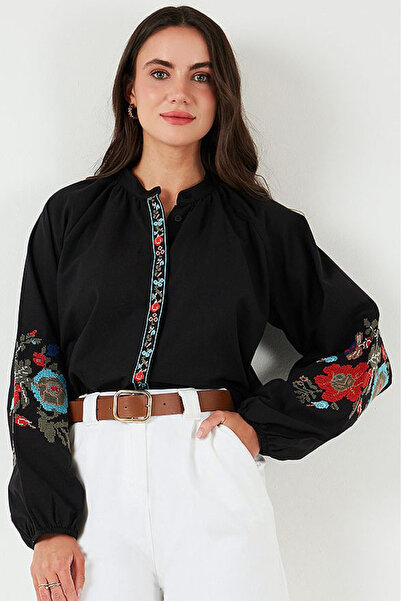 Vivika Çiçekli Nakışlı İşlemeli Düğme Kapamalı Uzun Balon Kollu Rahat Kesim P...