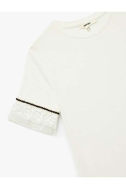Koton Slim Fit Lace Detailed Short Sleeve Crew Neck T-Shirt