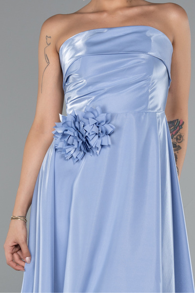 Abiyefon Buz Mavisi Straplez Midi Saten Davet Elbisesi ABK2363