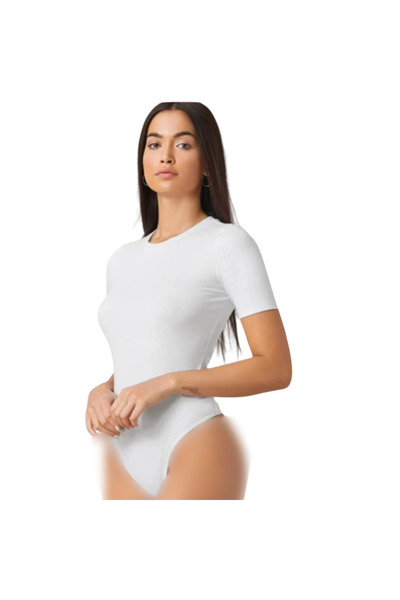 Fstyle Plain white half-sleeve bodysuit with a distinctive body shape. It can be used with clothes such as jeans, coats, etc.