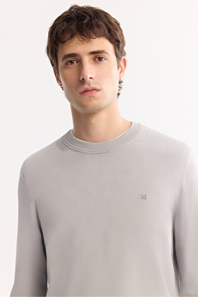 Avva Men's Regular Fit Gray Crew Neck Plain Rayon Sweater A52Y5001