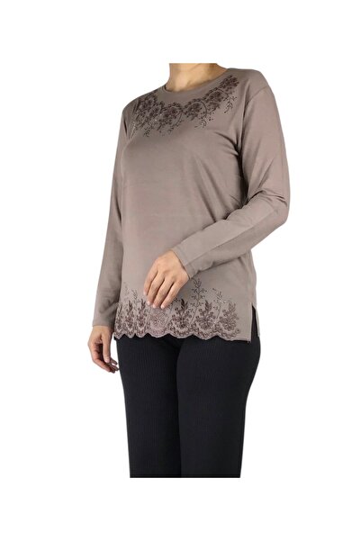 ECE GİYİM Дамска блуза с камъни и бродерия по яката и подгъва