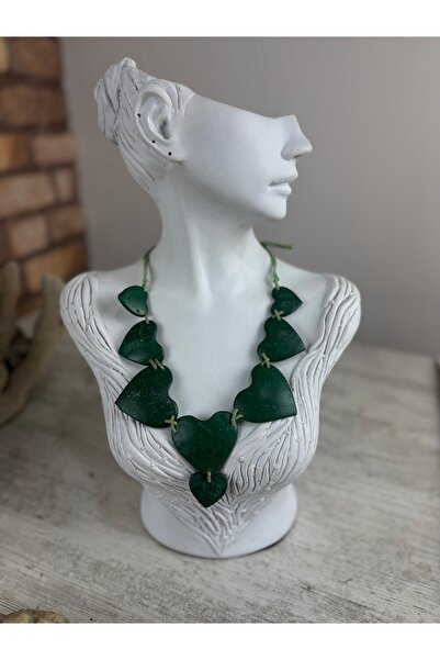 SEDEF TAKI Ahşap kalpli el yapımı kolye