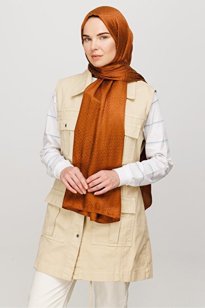 Berren Forever Pattern Shiny Jacquard Shawl