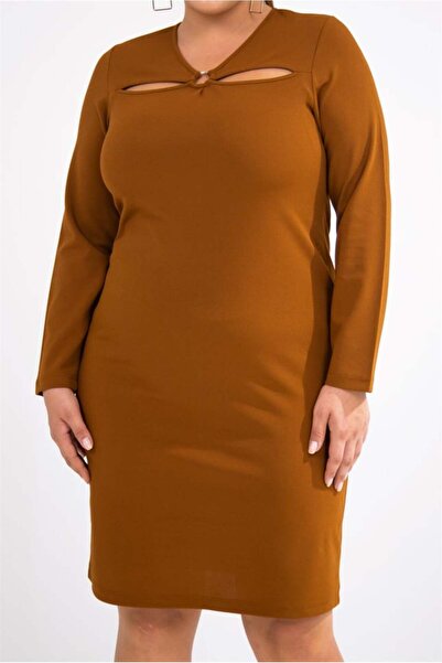 Roxxlen 121633 ΦΟΡΕΜΑ Γυναικείο φόρεμα μεγάλου μεγέθους με λεπτομέρεια στο γιακά καφέ