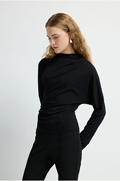 adL Uzun Kol Büzgülü Bluz