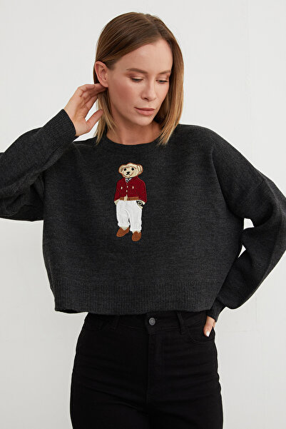 Fulla Moda Ayıcık Nakışlı Oversize Crop Kazak