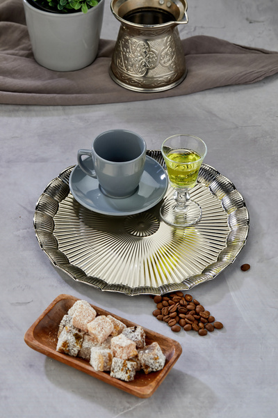 Cooker 25 cm Round Tray – Presentation Tray with Glossy Surface