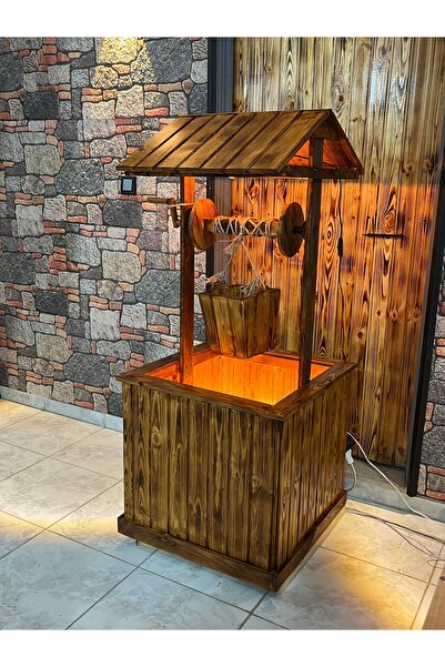 Göçmen ahşap ürünleri Ahşap Su Kuyusu