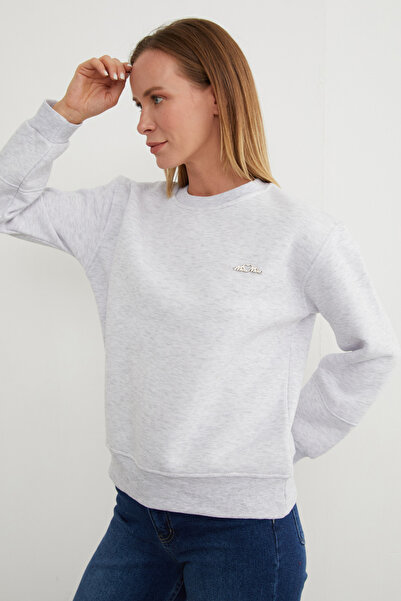 Fulla Moda Φούτερ με λαιμόκοψη με 3 νήματα και μεταλλικά αξεσουάρ