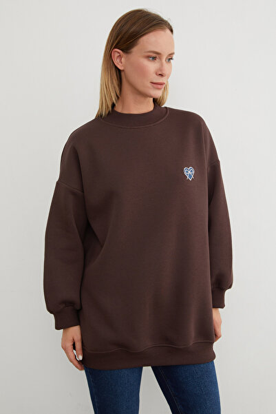 Fulla Moda 3 Thread Ribbon Stone Embroidered Oversize Sweatshirt