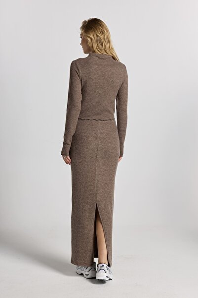 Ulino Long Knitted Soft Skirt