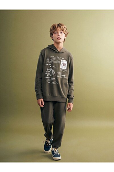 LC Waikiki LCW Kids Hooded Boys Tracksuit Set