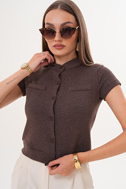 ŞİMAL Γυναικεία μπλούζα με κοντό μανίκι με λεπτομέρεια με κουμπιά 255073 -