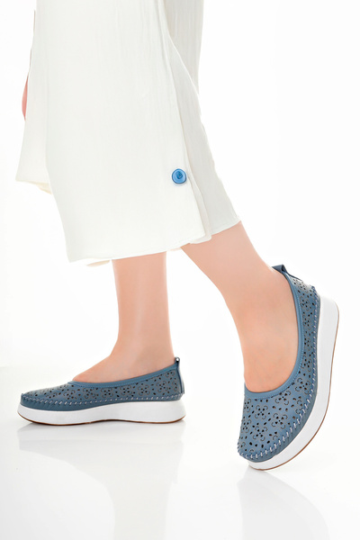 Ewen Tomm Pantofi sport de damă din piele naturală