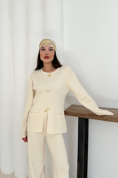 MİROR Women's Cream Button Detailed Basic Stylish Double Knitwear Set