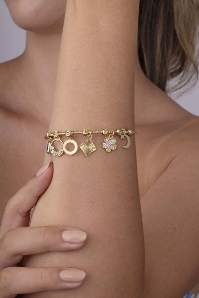 Gümüş Pazarım Beyaz Taşlı Yonca İşlemeli Altın Kaplama Charm Bileklik