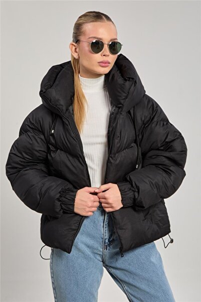 BARRELS AND OIL Women's Collar Buttoned Hooded Puffer Coat - Black