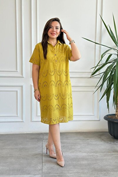 Yağmur Butik Κοντομάνικο φόρεμα με κέντημα και πλαϊνές τσέπες