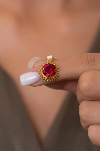 Bayar Gold 14 Ayar Altın Kırmızı Güneş Taşlı Kolye Ucu