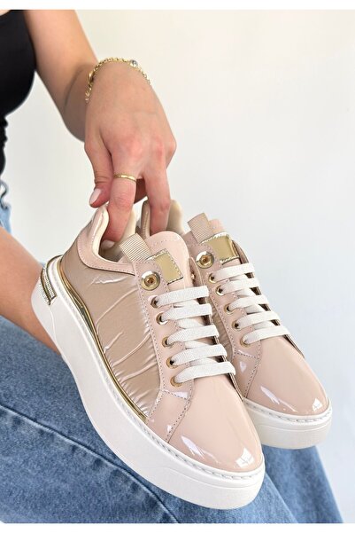 Lisinya Hley Beige Patent Leather Parachute Detailed Lace-Up Sneakers - Tygoo