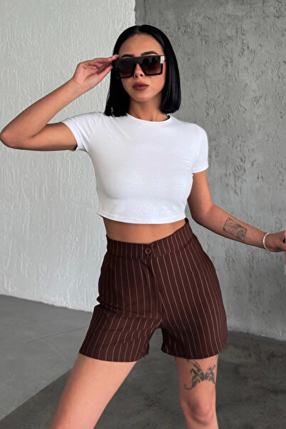 Lisinya High-Waisted Crepe Stretchy Striped Shorts That Offer Both Elegance a...