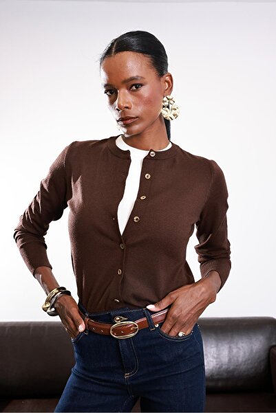 5in1Canpolat Cardigan din fire de lyocell cu nasturi din os maro amar