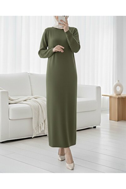 Modamorfo Πλεκτό φόρεμα με λάστιχο στο μανίκι και λεπτομέρεια πομπομ - Χακί