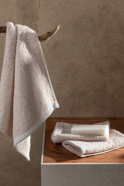 Madame Coco Set de prosoape și săpun Avrice New Season - Bej - BEJ