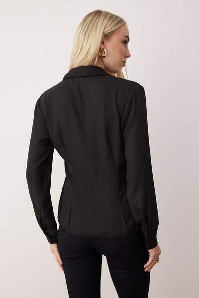 Trendyol Collection Black Light Transparent Front Tie Detail Chiffon Twoaw26Go00065