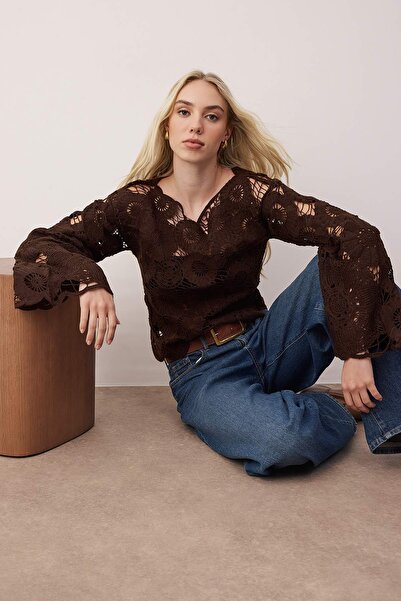 Trendyol Collection Καφέ πλεκτό πουλόβερ με λεπτομέρεια κροσέ TWOAW26KZ00247