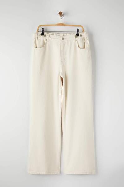Trendyol Curve Ecru Waist Detailed High Waist Wide Leg Wide Leg Plus Size Trousers Tbbaw26Ar00018