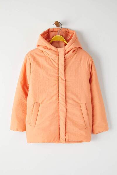 TRENDYOLKIDS Salmon Regular Straight Hooded Girl's Coat Tkdaw26Mo00016