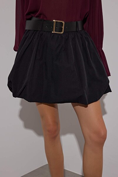 Trendyol Collection Limited Edition Black Shorts Lined Belted Extra Short/Super Mini Balloon Skirt Tpraw26Et00003