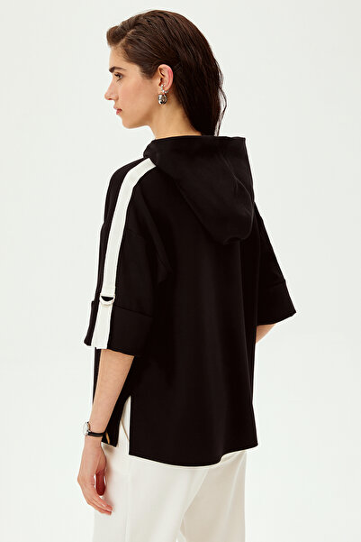 Allyco Hanorac tricotat cu mâneci trei sferturi, cu glugă, cu detalii grograin