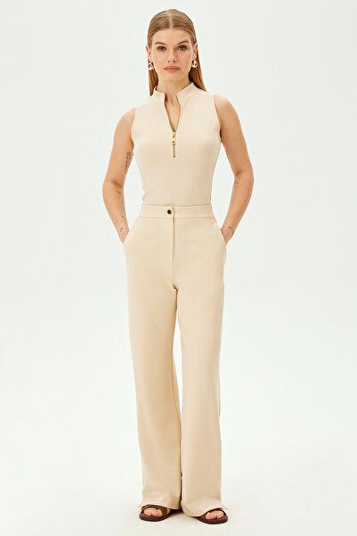 Allyco Ecru Relaxed Cut Knitted Trousers
