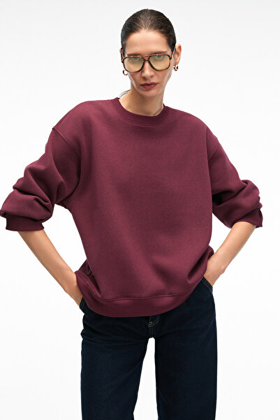 GRIMELANGE Esme Women's Oversize Round Neck, Sleeve and Hem Cuff Burgundy Sweatshirt
