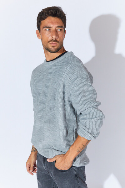 TENA Men's Gray Crew Neck Knitted Sweater