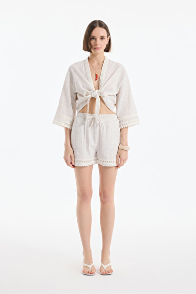 Quzu Beli Lastikli Şeritli Dokulu Mini Şort Naturel