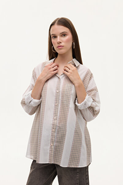 Quzu قميص كبير الحجم مزين بالخطوط منقوشة إكرو