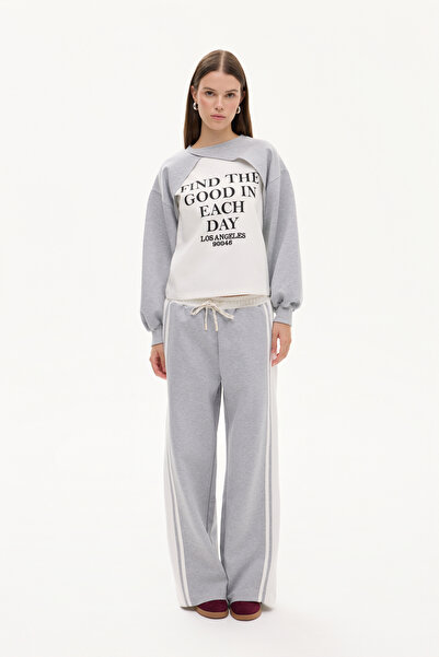 Quzu Match Detailed Text Printed Crew Neck Sweatshirt Gray