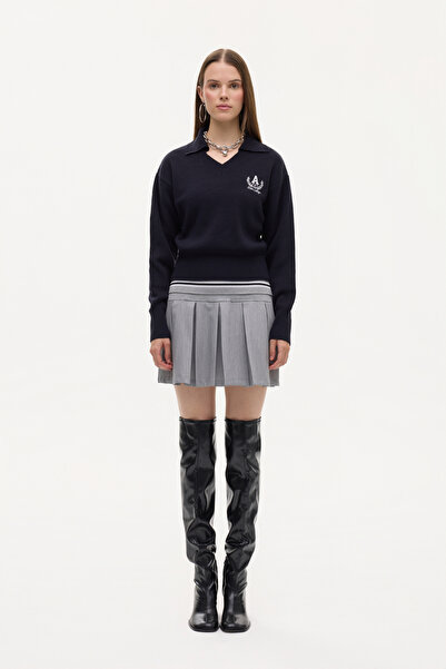 Quzu Сорочка з вишитим гербом, комір трикотажний, темно-синій