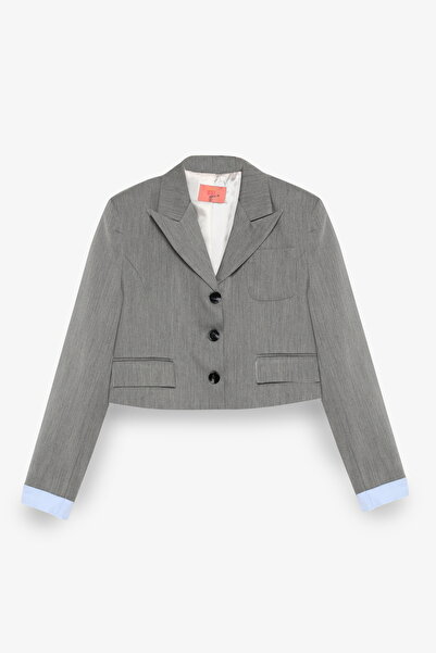 Quzu Fabric Garnished Pocket Detailed Crop Blazer Jacket Gray